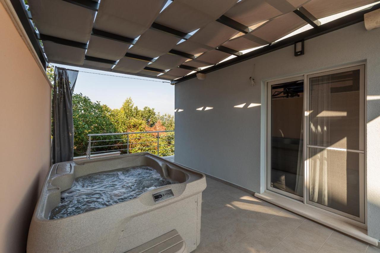 Vila Apartments Marina Blato  エクステリア 写真